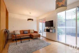NEX-296178 - Departamento en Venta, con 2 recamaras, con 2 baños, con 126 m2 de construcción.