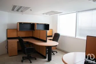 NEX-296781 - Oficina en Renta, con 80 m2 de construcción.