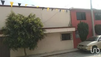 NEX-199790 - Casa en Venta, con 5 recamaras, con 2 baños, con 170 m2 de construcción en Lomas de San Lorenzo, CP 52975, Estado De México.