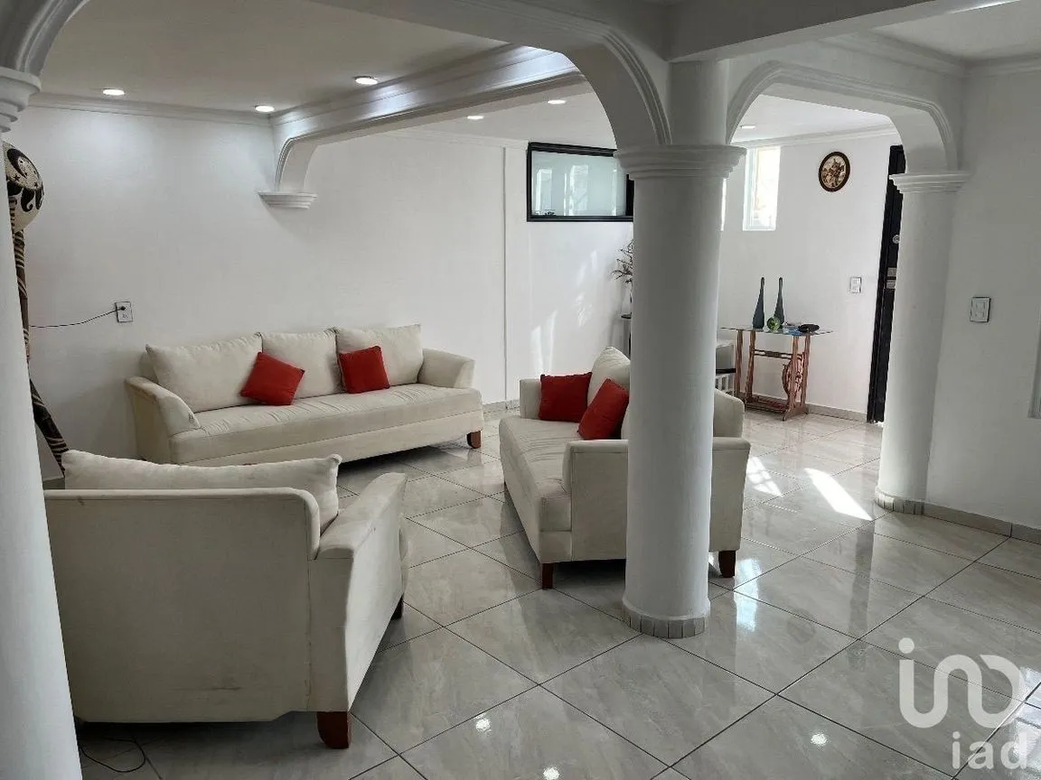 Casa en Venta en La Asunción, Metepec, Estado De México | NEX-228210 | iad México | Foto 9 de 50