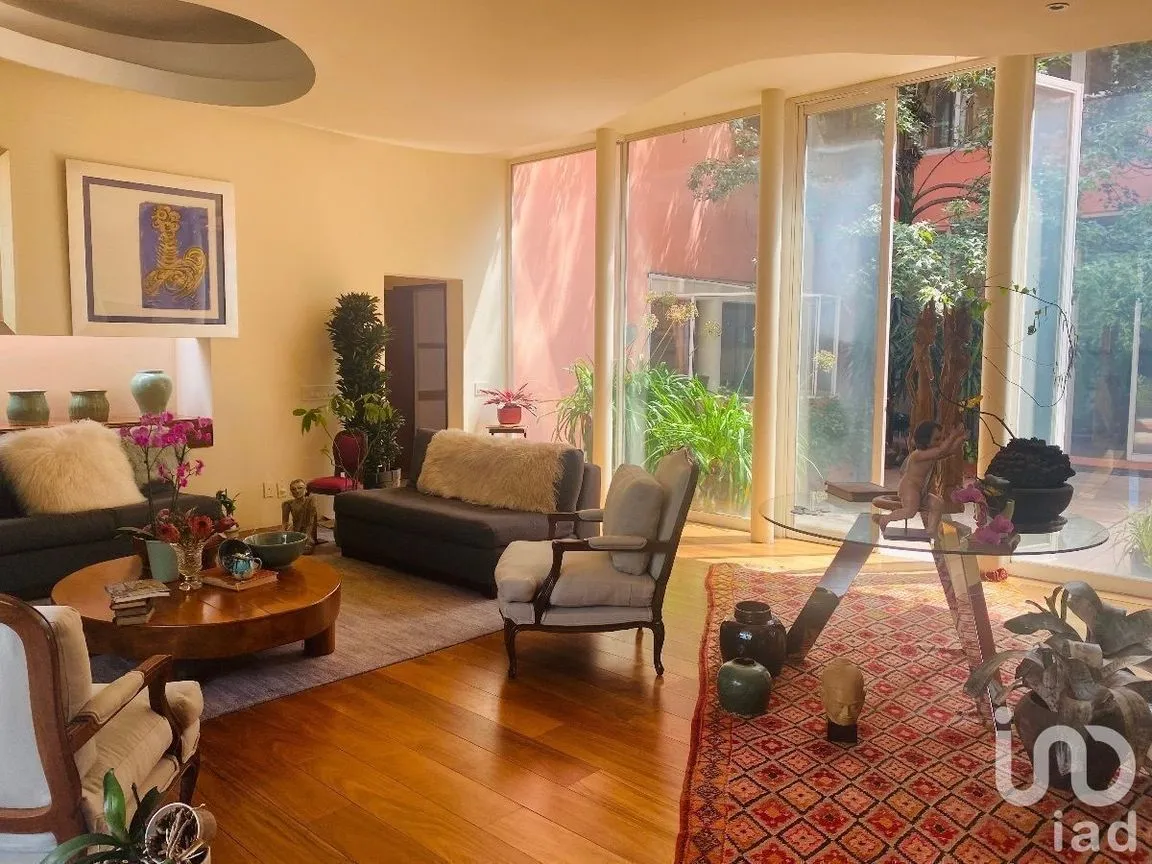 Casa en Venta en Bosques de las Lomas, Cuajimalpa de Morelos, Ciudad de México | NEX-229295 | iad México | Foto 1 de 44