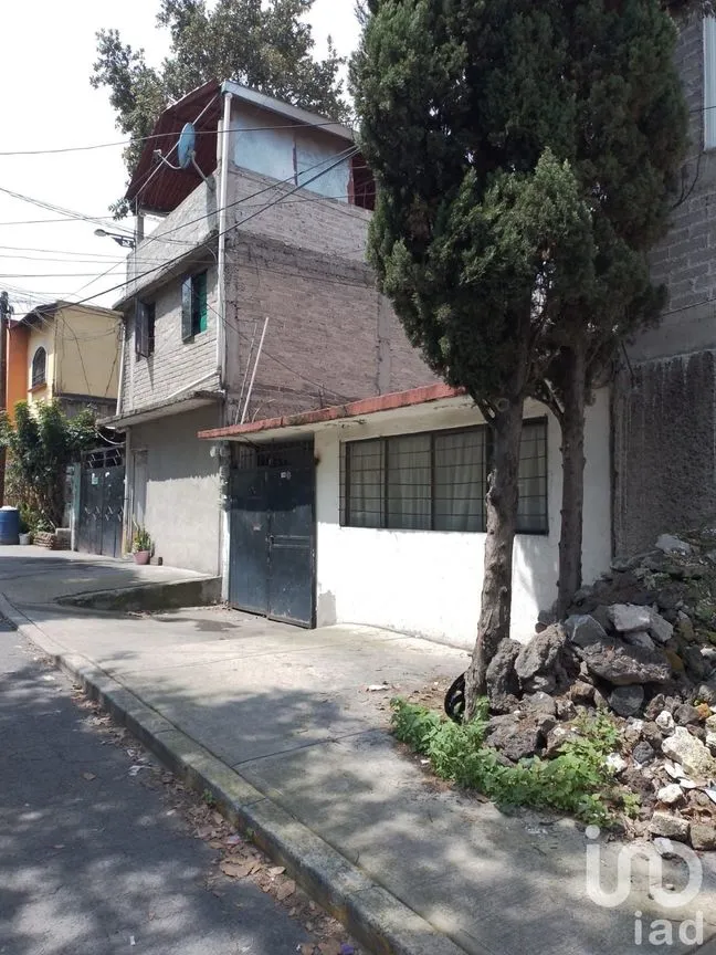 Casa en Venta en Miguel Hidalgo 3A Sección, Tlalpan, Ciudad de México | NEX-229811 | iad México | Foto 3 de 23
