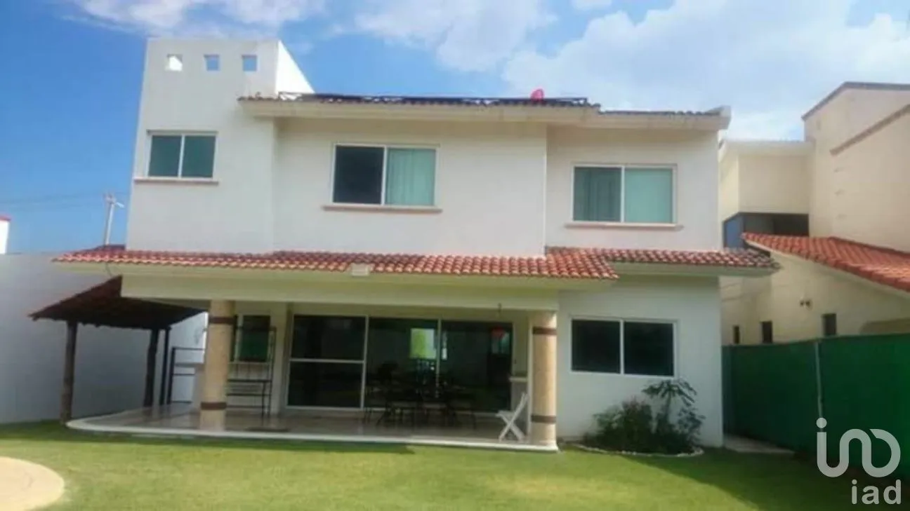 Casa en Renta en Lomas de Cocoyoc, Atlatlahucan, Morelos | NEX-280890 | iad México | Foto 2 de 16