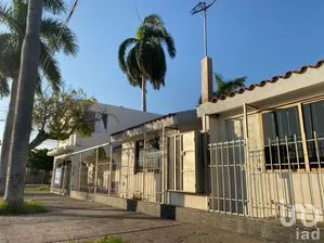 NEX-281510 - Local en Renta, con 1 baño, con 32 m2 de construcción en Las Palmas, CP 81249, Sinaloa.
