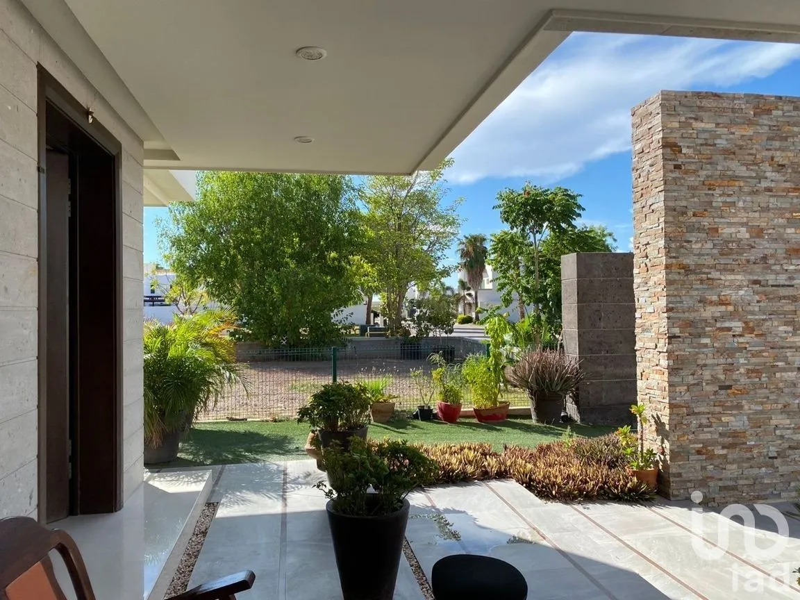 Casa en Venta en Las Villas Residencial, Ahome, Sinaloa | NEX-281524 | iad México | Foto 3 de 37