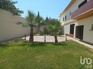 NEX-281545 - Casa en Venta, con 3 recamaras, con 4 baños, con 461 m2 de construcción en Manuel Gómez Morín, CP 32575, Chihuahua.