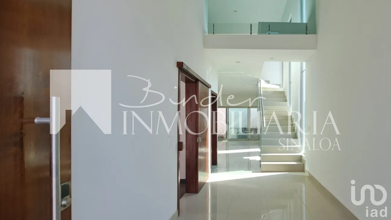 Casa en Venta en Jardines del Bosque, Ahome, Sinaloa | NEX-281590 | iad México | Foto 3 de 19