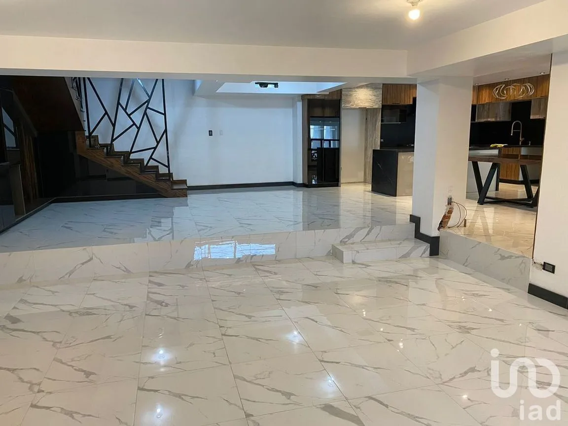 Casa en Venta en Los Parques, Juárez, Chihuahua | NEX-281594 | iad México | Foto 2 de 14