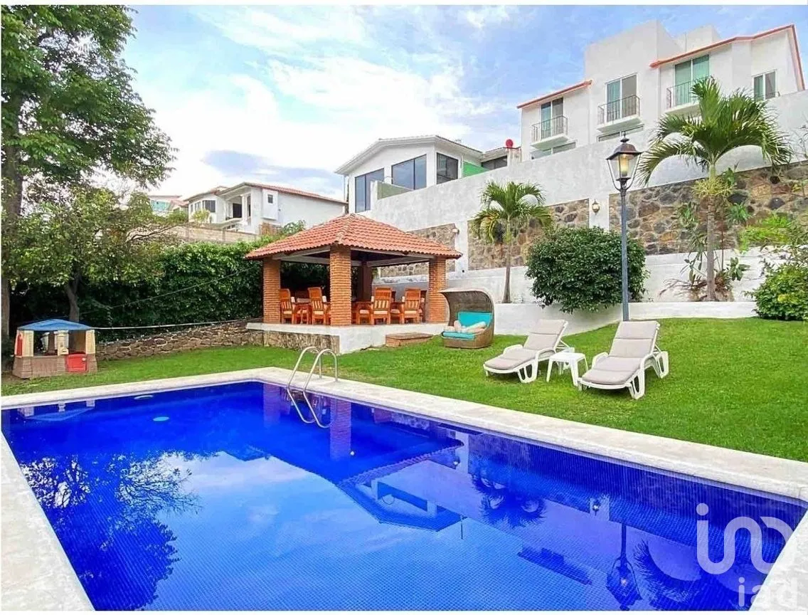 Casa en Renta en Lomas de Cocoyoc, Atlatlahucan, Morelos | NEX-281599 | iad México | Foto 2 de 26