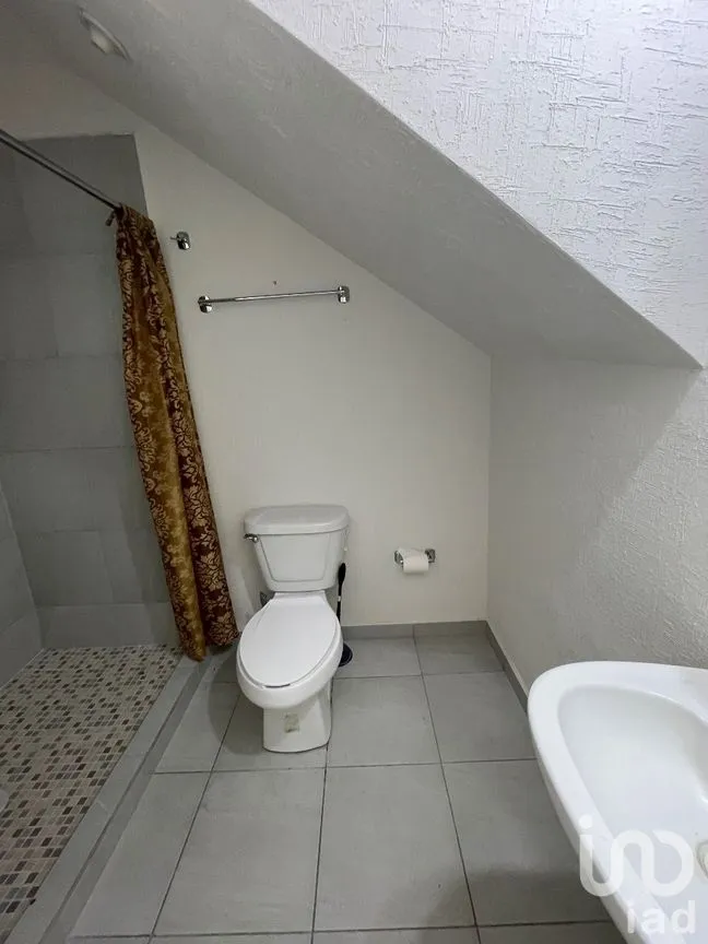 Casa en Venta en Parque Industrial Bernardo Quintana, El Marqués, Querétaro | NEX-281612 | iad México | Foto 5 de 12