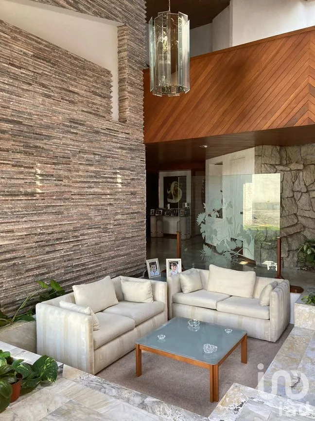 Casa en Venta en Parque del Pedregal, Tlalpan, Ciudad de México | NEX-281679 | iad México | Foto 3 de 20