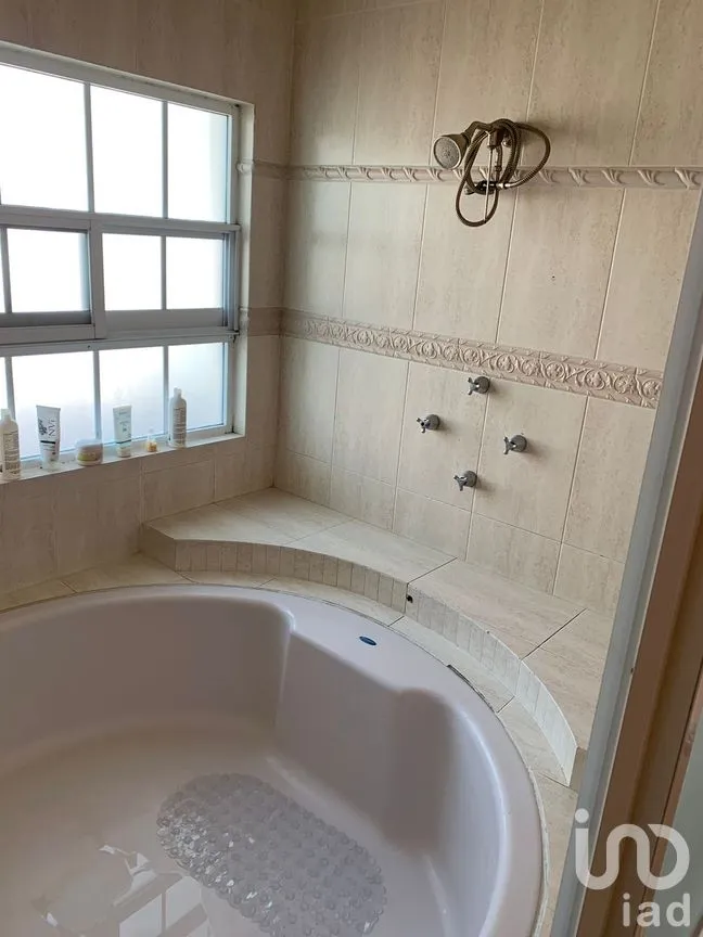 Casa en Venta en Villas de Irapuato, Irapuato, Guanajuato | NEX-281689 | iad México | Foto 5 de 11