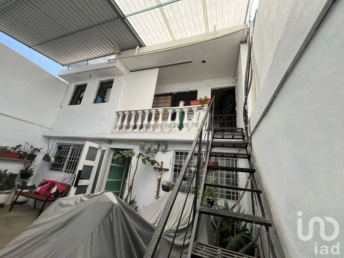 Casa en Venta en Ciudad Azteca Sección Oriente, Ecatepec de Morelos, Estado de México | NEX-281709 | iad México | Foto 3 de 46
