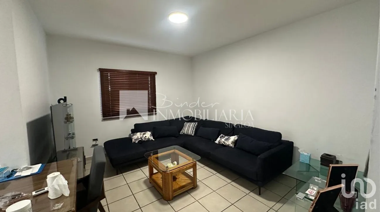 Casa en Venta en Viñedos Residencial, Ahome, Sinaloa | NEX-281743 | iad México | Foto 2 de 14