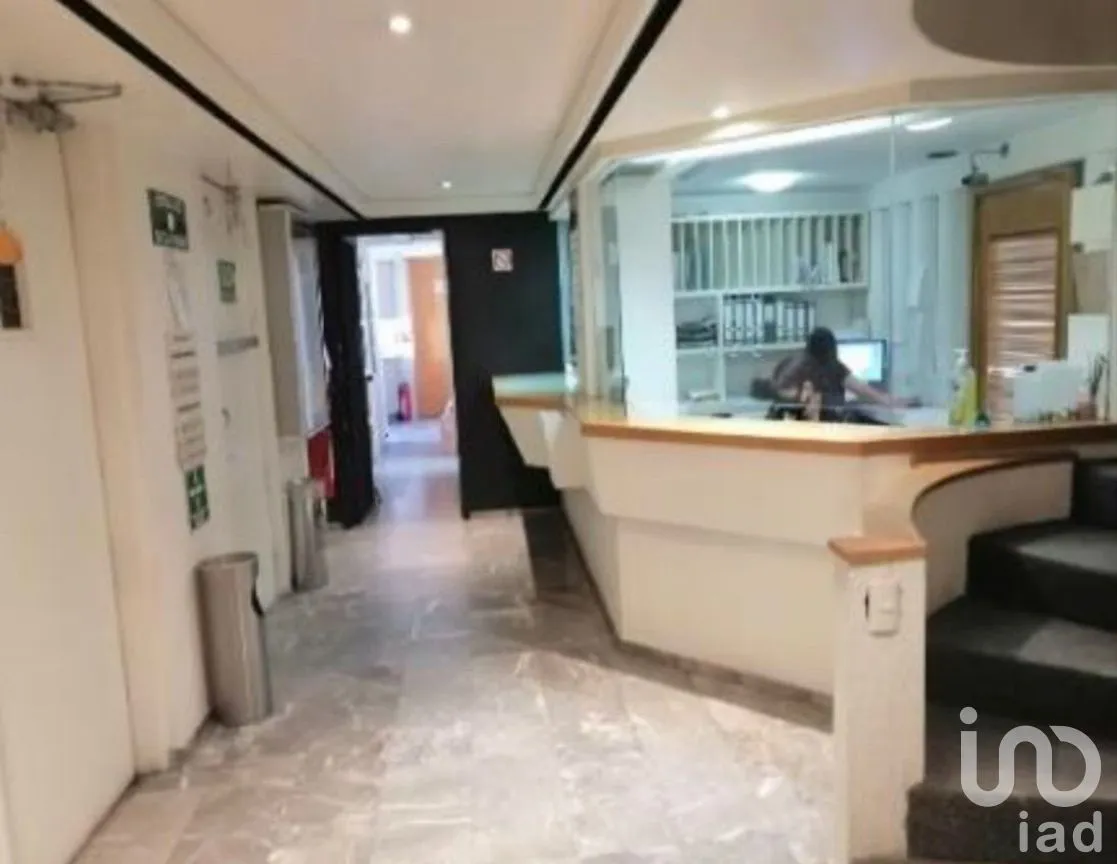 Oficina en Venta en Roma Norte, Cuauhtémoc, Ciudad de México | NEX-281749 | iad México | Foto 2 de 4