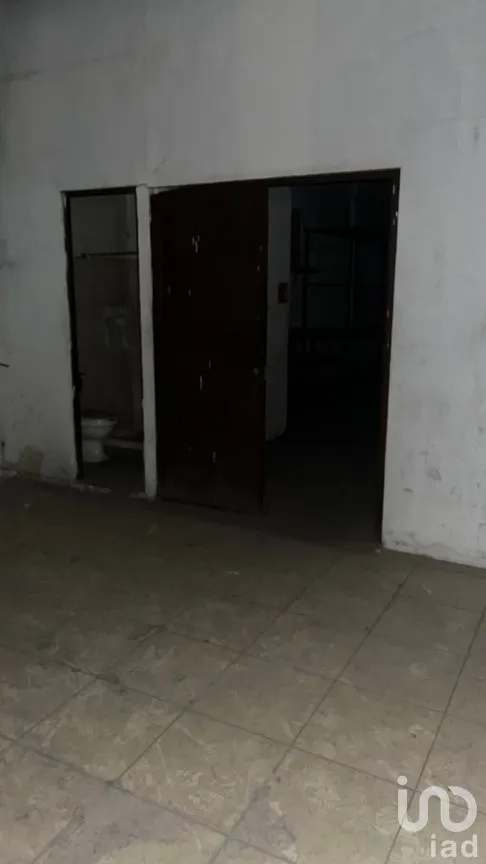 Local en Renta en Santa Cruz Acatlán, Naucalpan de Juárez, Estado de México | NEX-281770 | iad México | Foto 8 de 11