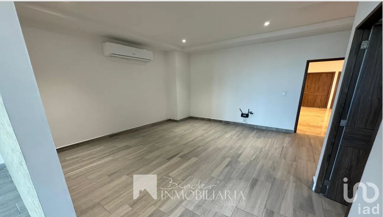 Local en Venta en Benito Juárez, Ahome, Sinaloa | NEX-281778 | iad México | Foto 3 de 9