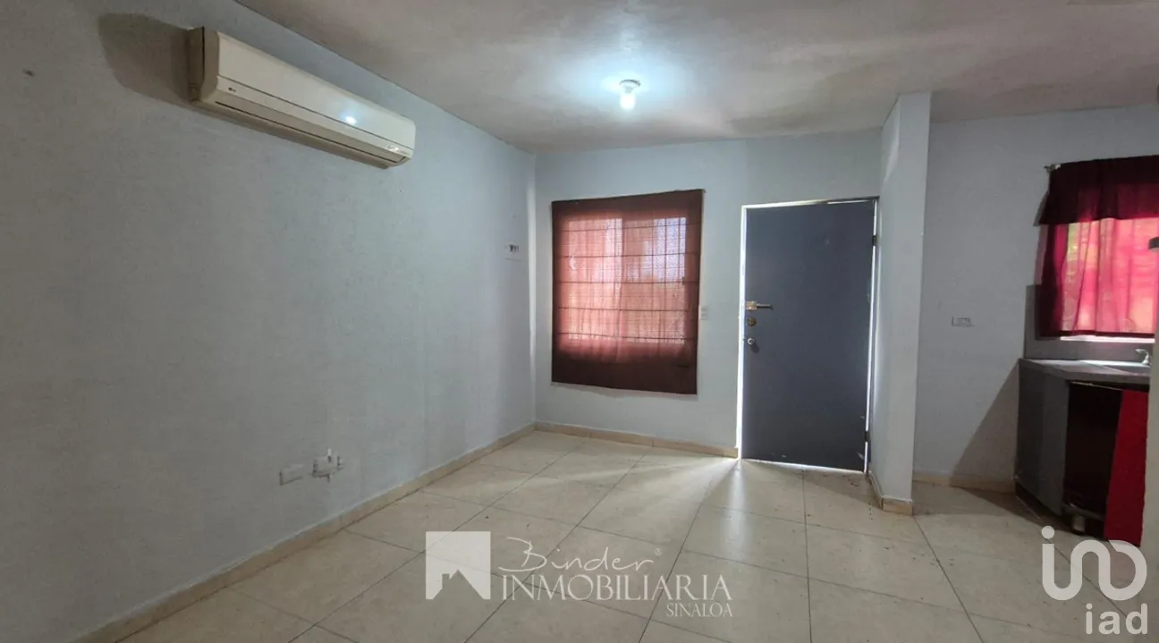 Casa en Venta en Jardines del Bosque, Ahome, Sinaloa | NEX-281781 | iad México | Foto 3 de 10