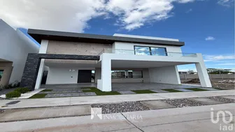NEX-281783 - Casa en Venta, con 3 recamaras, con 258 m2 de construcción en Las Villas Residencial, CP 81271, Sinaloa.
