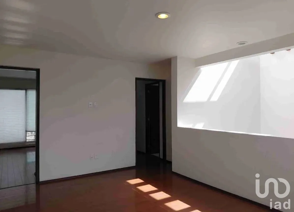 Casa en Venta en Bosque Esmeralda, Atizapán de Zaragoza, Estado de México | NEX-281788 | iad México | Foto 16 de 48