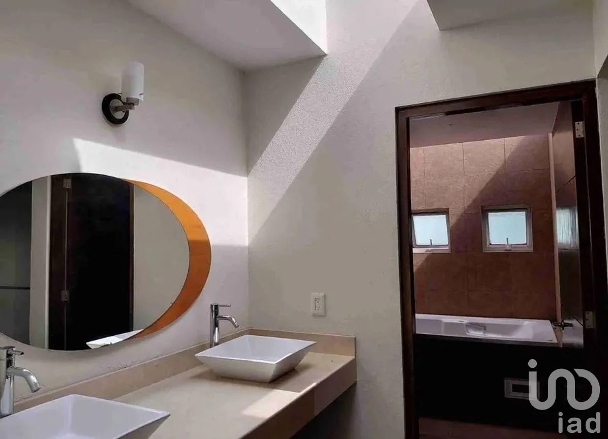 Casa en Venta en Bosque Esmeralda, Atizapán de Zaragoza, Estado de México | NEX-281788 | iad México | Foto 35 de 48