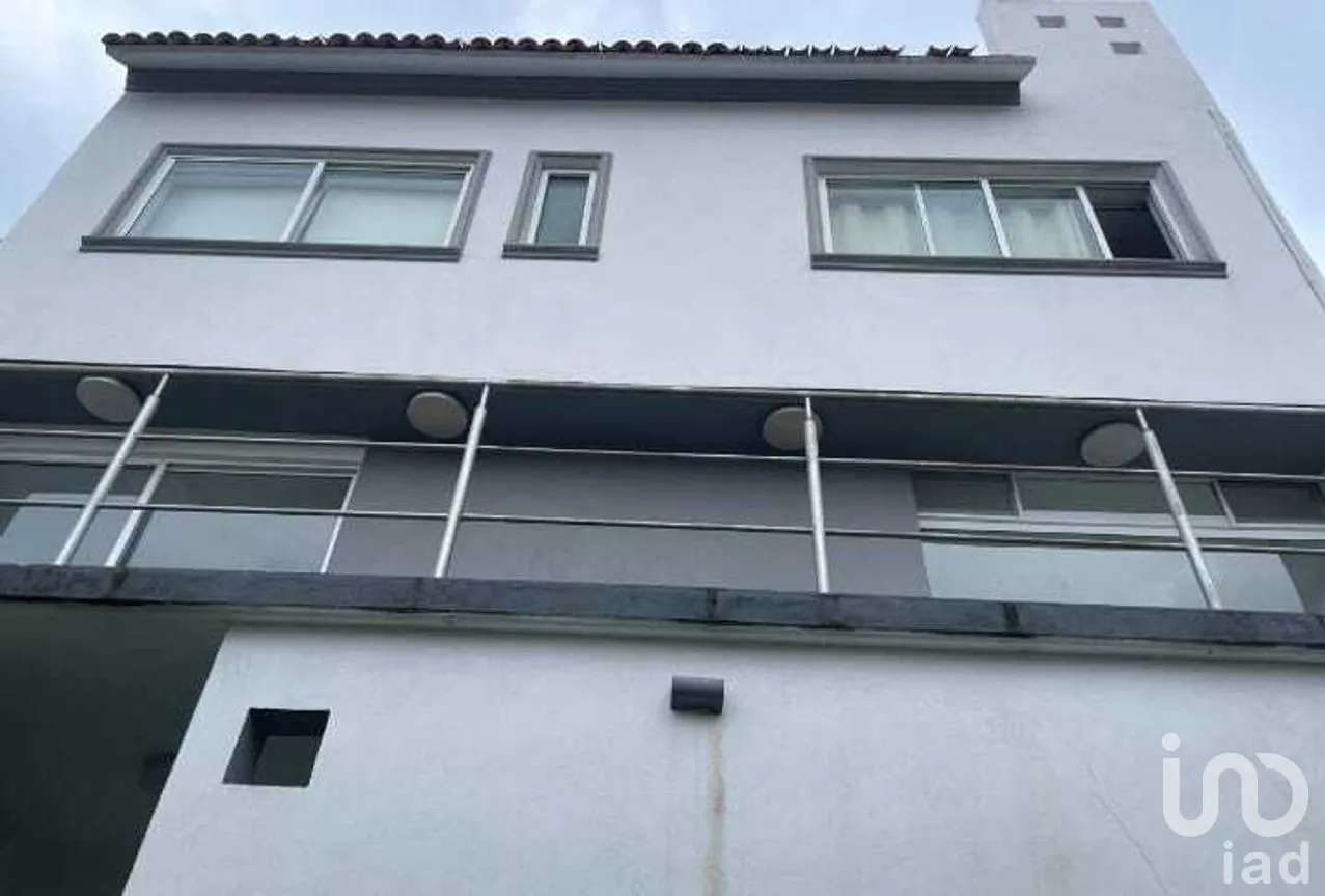 Casa en Venta en Fuentes de Satélite, Atizapán de Zaragoza, Estado de México | NEX-281793 | iad México | Foto 1 de 24