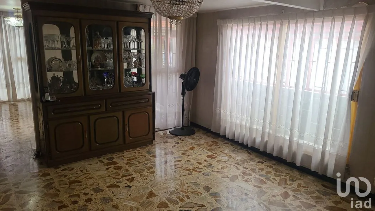 Casa en Venta en Los Pirules, Tlalnepantla de Baz, Estado de México | NEX-282009 | iad México | Foto 16 de 27