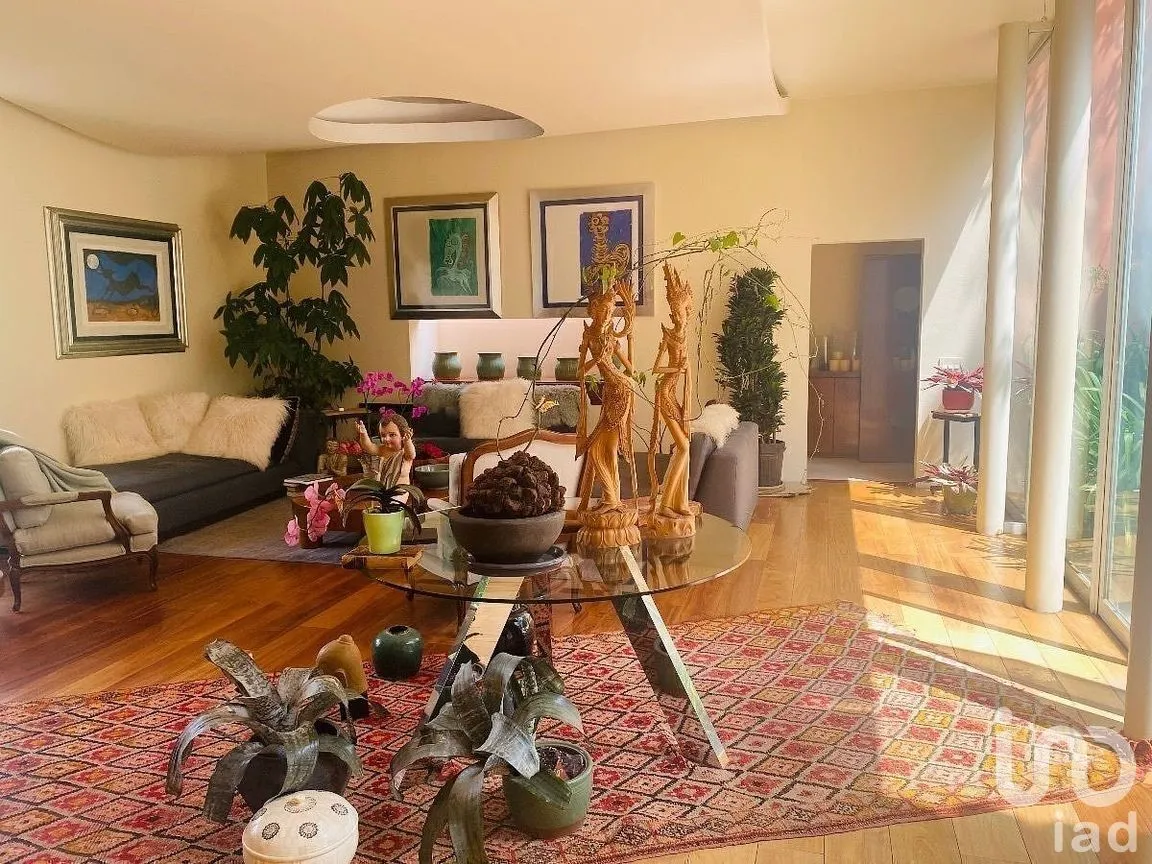 Casa en Venta en Bosques de las Lomas, Cuajimalpa de Morelos, Ciudad de México | NEX-285048 | iad México | Foto 9 de 44