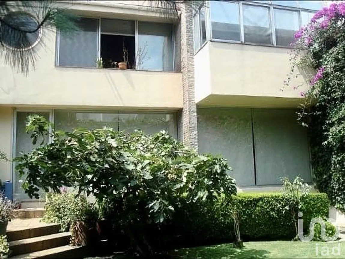 Casa en Venta en Lomas de las Palmas, Huixquilucan, Estado de México | NEX-287874 | iad México | Foto 3 de 22