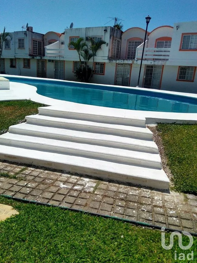 Casa en Venta en Llano Largo, Acapulco de Juárez, Guerrero | NEX-288095 | iad México | Foto 8 de 23