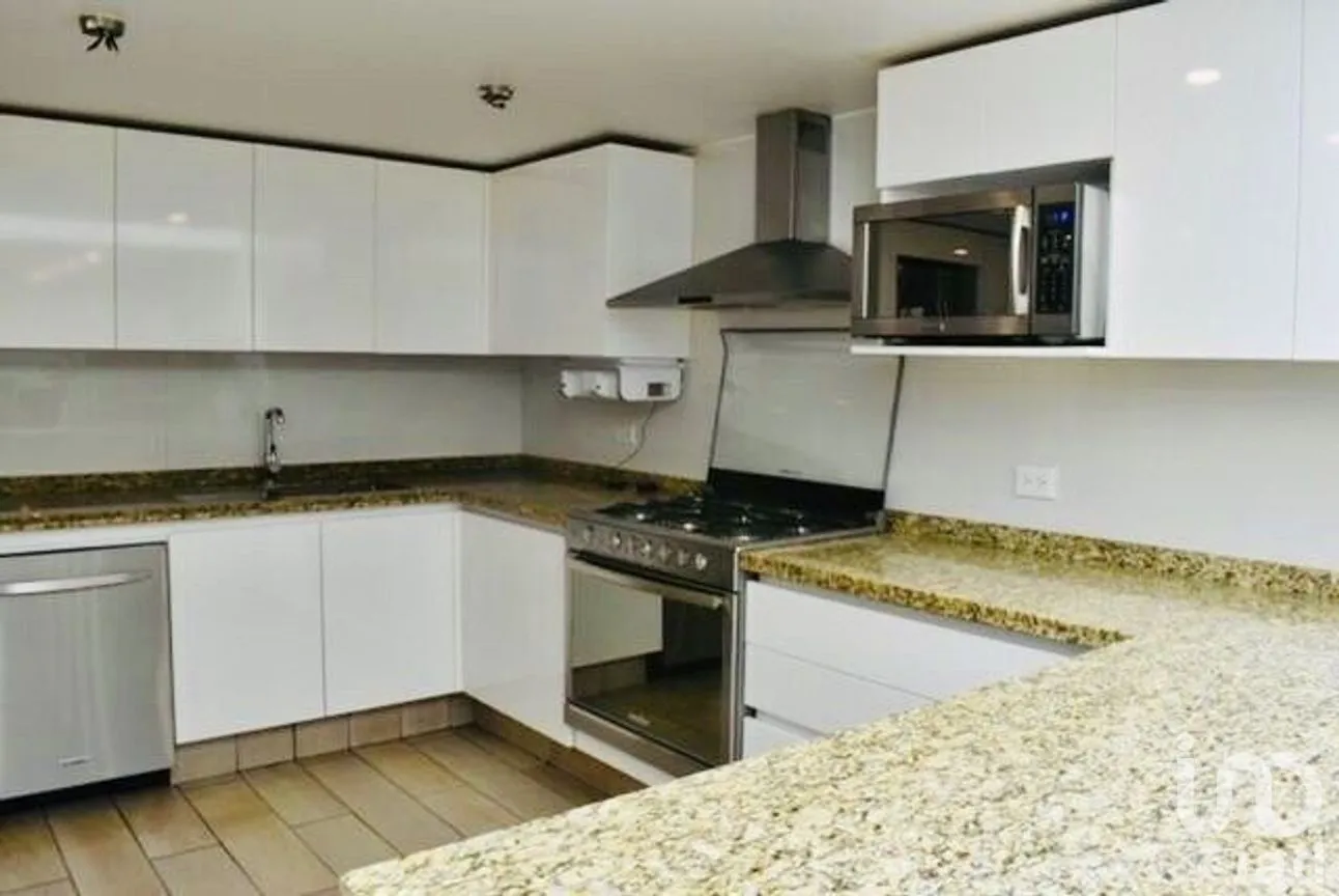 Casa en Venta en Club Cuicacalli, Naucalpan de Juárez, Estado de México | NEX-288468 | iad México | Foto 5 de 37