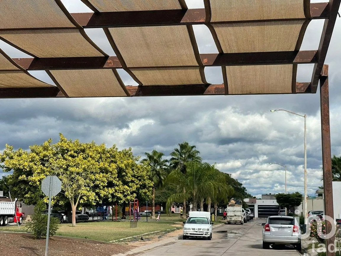 Casa en Venta en Del Real, Ahome, Sinaloa | NEX-292273 | iad México | Foto 2 de 9