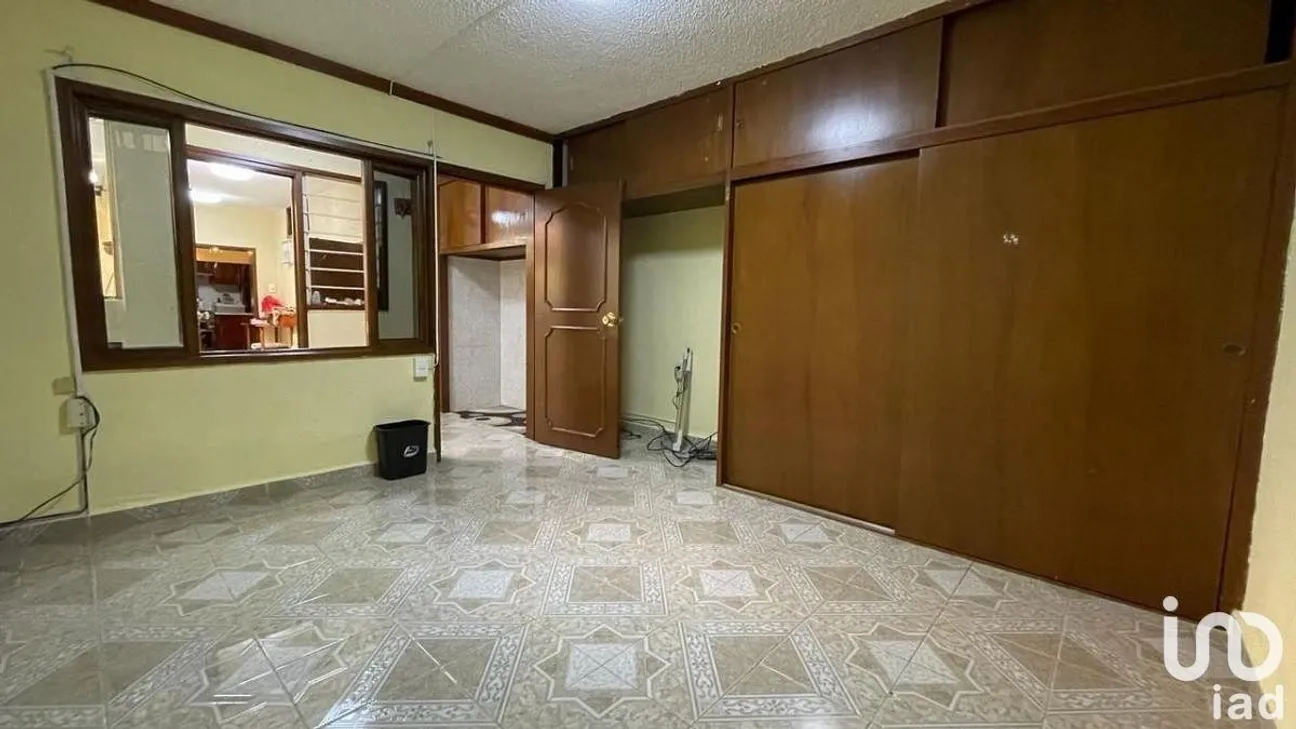 Casa en Venta en El Mirador, Tlalnepantla de Baz, Estado de México | NEX-292446 | iad México | Foto 3 de 28