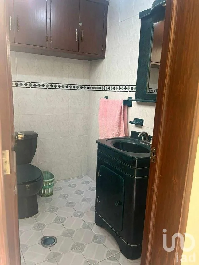 Casa en Venta en El Mirador, Tlalnepantla de Baz, Estado de México | NEX-292446 | iad México | Foto 21 de 28