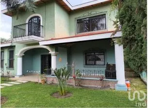 NEX-288940 - Casa en Venta, con 4 recamaras, con 3 baños, con 200 m2 de construcción en Jocotepec Centro, CP 45800, Jalisco.