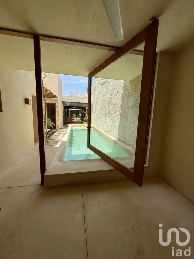Casa en Venta en Mérida Centro, Mérida, Yucatán | NEX-231675 | iad México | Foto 1 de 22