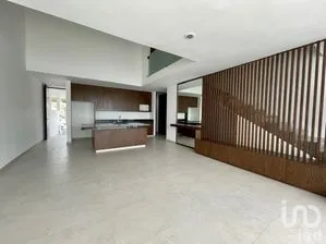 NEX-268592 - Casa en Venta, con 2 recamaras, con 2 baños, con 156.81 m2 de construcción en Residencial Xcanatún, CP 97302, Yucatán.