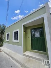 NEX-271050 - Casa en Venta, con 1 recamara, con 1 baño, con 67 m2 de construcción.