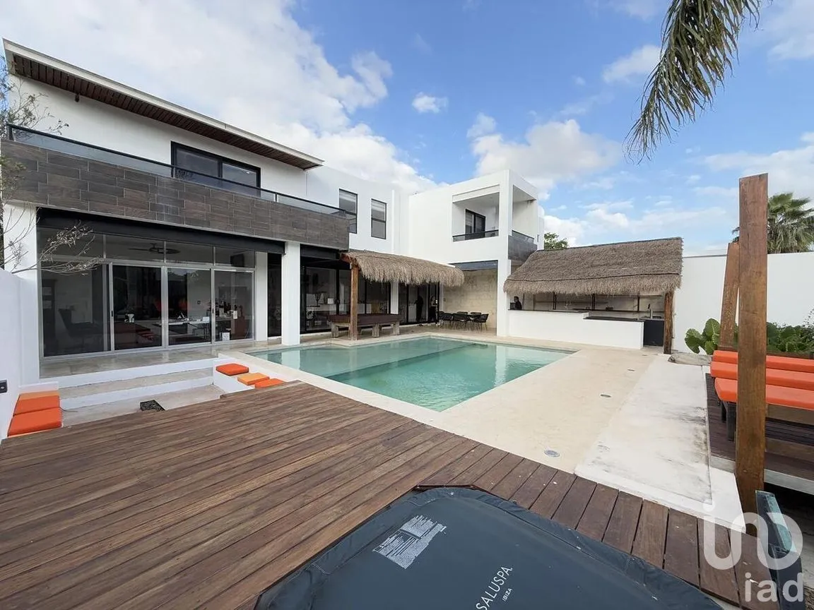 Casa en Venta en Kikteil, Mérida, Yucatán | NEX-271222 | iad México | Foto 1 de 41