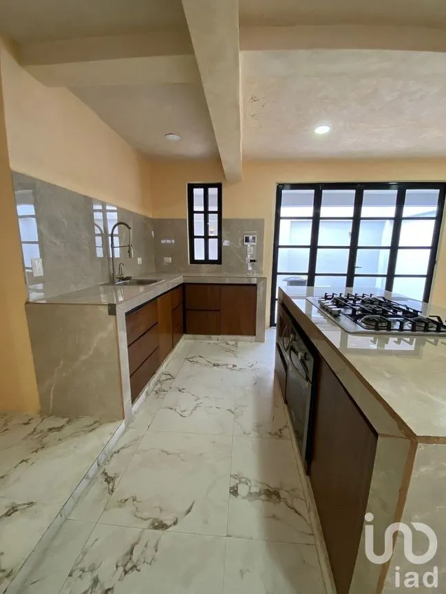 Casa en Venta en Leandro Valle, Mérida, Yucatán | NEX-272159 | iad México | Foto 1 de 16