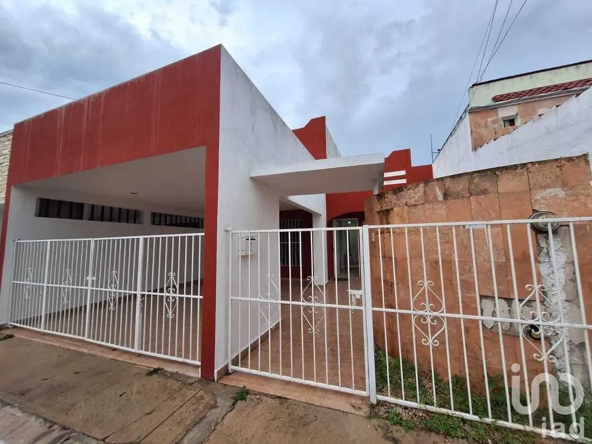 Casa en Renta en La Castellana, Mérida, Yucatán | NEX-273709 | iad México | Foto 1 de 27