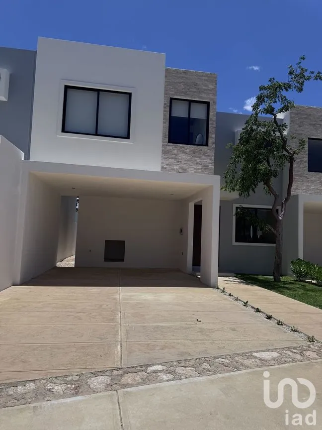 Casa en Venta en Ciudad Caucel, Mérida, Yucatán | NEX-276919 | iad México | Foto 1 de 14