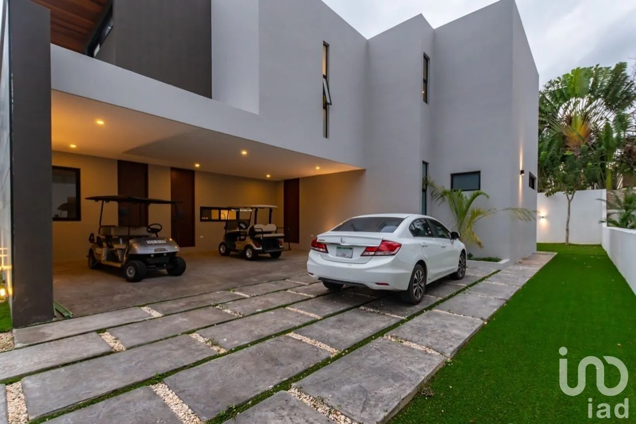 Casa en Venta en Yucatán Country Club, Mérida, Yucatán | NEX-280500 | iad México | Foto 3 de 17