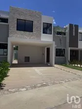 NEX-282423 - Casa en Venta, con 3 recamaras, con 2 baños, con 160 m2 de construcción en Ciudad Caucel, CP 97314, Yucatán.
