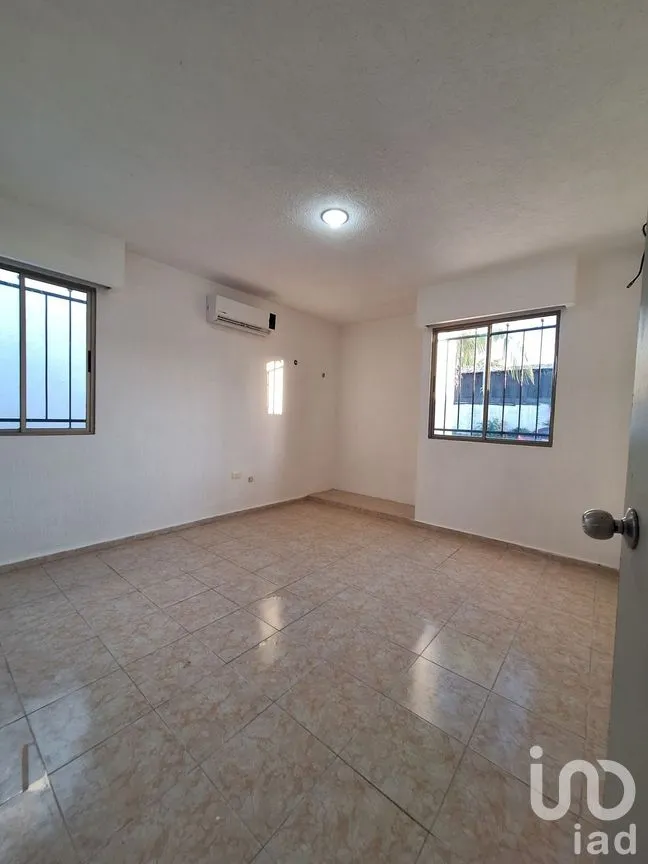 Casa en Renta en Los Héroes, Mérida, Yucatán | NEX-291575 | iad México | Foto 4 de 9