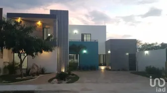 NEX-92633 - Casa en Venta, con 3 recamaras, con 3 baños, con 210 m2 de construcción en Conkal, CP 97345, Yucatán.