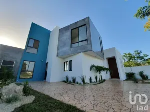 NEX-92637 - Casa en Venta, con 3 recamaras, con 3 baños, con 222 m2 de construcción en Conkal, CP 97345, Yucatán.