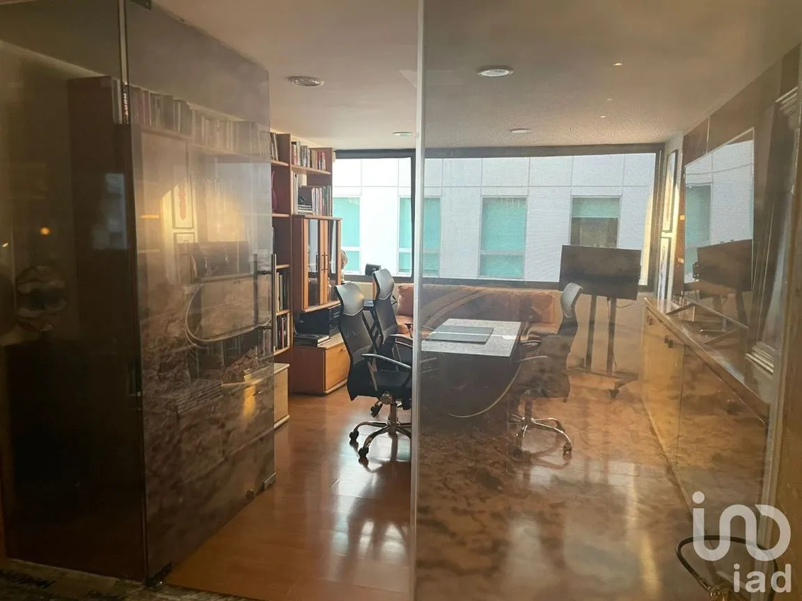 Oficina en Venta en Bosques de las Lomas, Cuajimalpa de Morelos, Ciudad de México | NEX-232008 | iad México | Foto 3 de 10