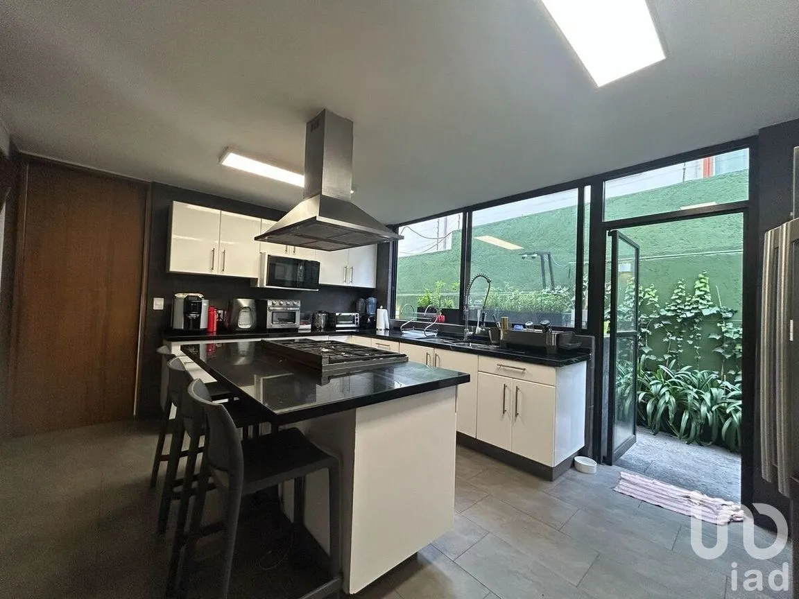 Casa en Venta en Bosques de las Lomas, Cuajimalpa de Morelos, Ciudad de México | NEX-276945 | iad México | Foto 6 de 14