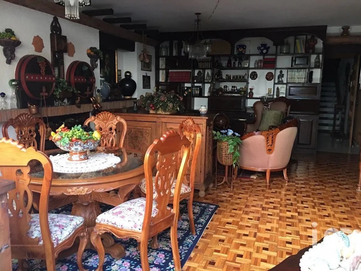 Casa en Venta en Bosques de las Lomas, Cuajimalpa de Morelos, Ciudad de México | NEX-280035 | iad México | Foto 4 de 17